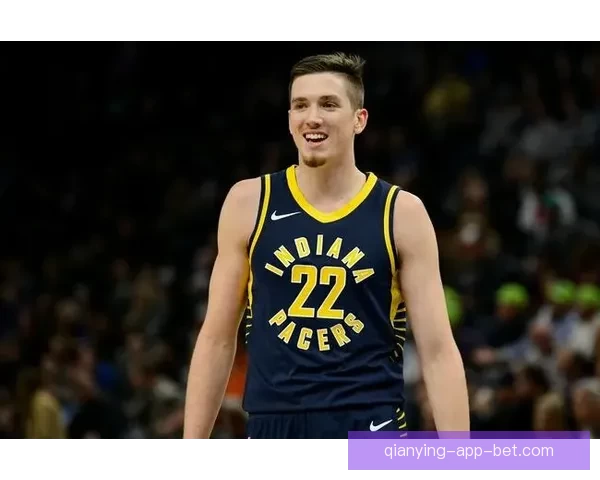 Shams：卡里姆-洛佩兹宣布参选有望首轮成为首位墨西哥裔球员