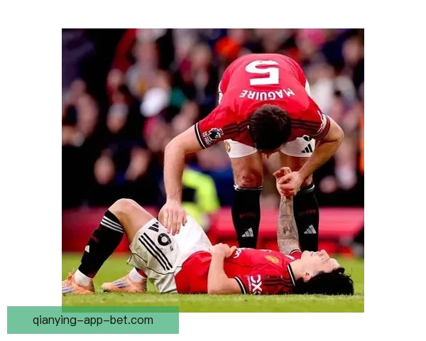 曼联贝尔单独训练复出未定 德里赫特赛季报销或成定局